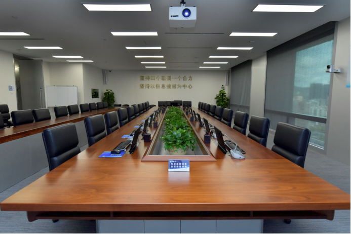 重磅！創(chuàng)業(yè)板首批受理名單出爐，金龍魚等32家IPO、1家再融資…來看審核流程、現(xiàn)場是啥樣
