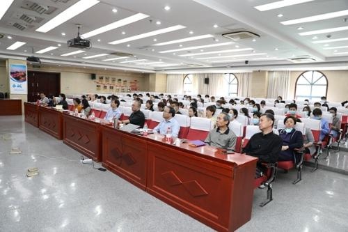 濟南市中心醫(yī)院舉辦首期“精益管理內訓師”培訓班