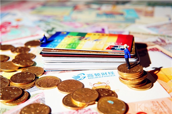 資產(chǎn)負(fù)債表財(cái)務(wù)分析應(yīng)該從哪些方面入手？財(cái)務(wù)分析人員應(yīng)該怎么做？